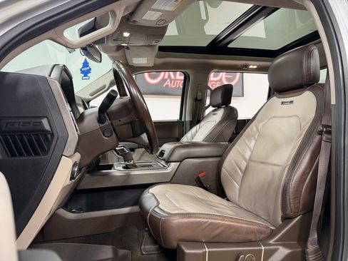 Used 2019 Ford F150 Limited w/ Trailer Tow Package image 12