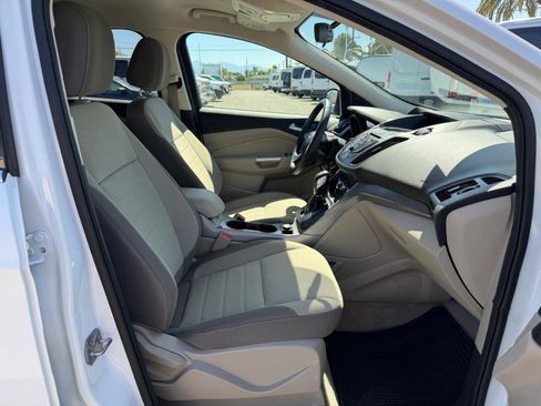 Used 2015 Ford Escape SE AWD/4WD image 21