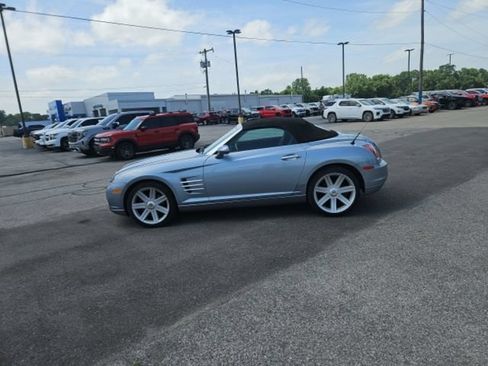 Used 2005 Chrysler Crossfire Limited RWD image 19