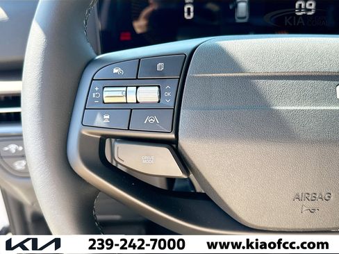 New 2026 Kia Sportage EX image 35