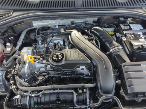 Certified 2024 Volkswagen Jetta SE image 20