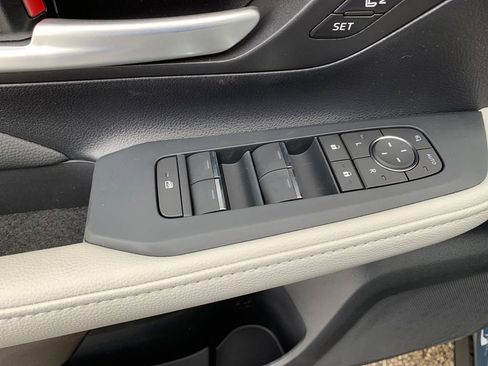 New 2026 Toyota Grand Highlander Platinum image 12