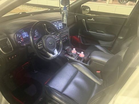 Used 2020 Kia Sportage S w/ S FWD Sunroof Package image 9