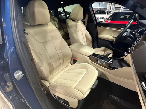 Used 2019 BMW X4 xDrive30i w/ Convenience Package AWD/4WD image 8