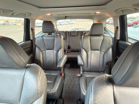 Used 2019 Subaru Ascent Limited w/ Popular Package #3 image 14