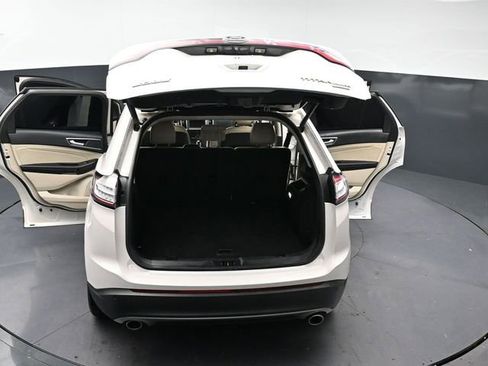 Used 2015 Ford Edge Titanium FWD image 44