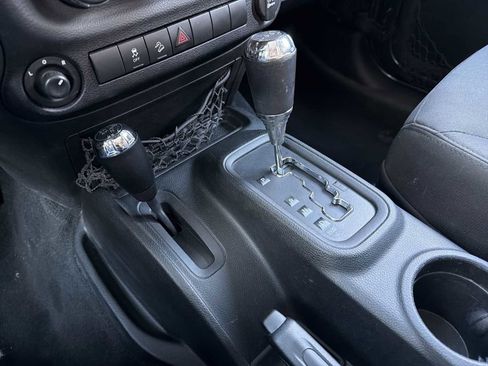 Used 2016 Jeep Wrangler Unlimited Sport w/ Quick Order Package 24S image 28