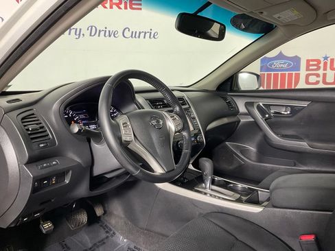 Used 2014 Nissan Altima 2.5 SV w/ Convenience Package FWD image 13