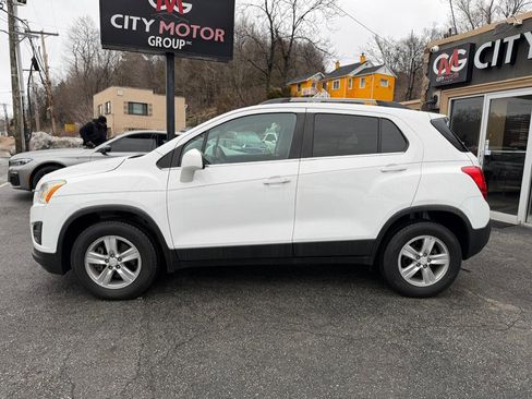 Used 2016 Chevrolet Trax LT AWD/4WD image 8