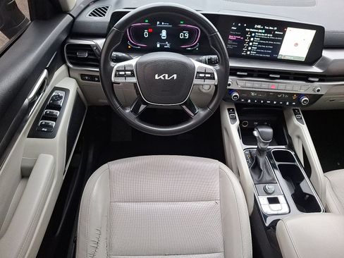 Used 2023 Kia Telluride S w/ S Sunroof Package image 11