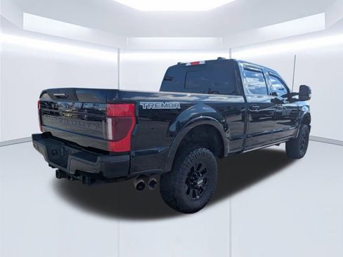 Used 2021 Ford F250 Lariat image 4