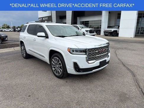 Used 2023 GMC Acadia Denali w/ Denali Ultimate Package AWD/4WD image 3