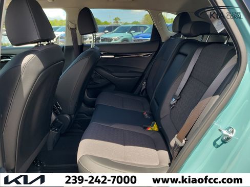 New 2026 Kia Seltos S FWD image 11