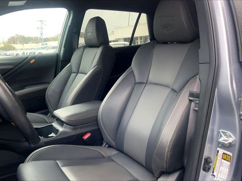 Used 2024 Subaru Outback Wilderness image 7