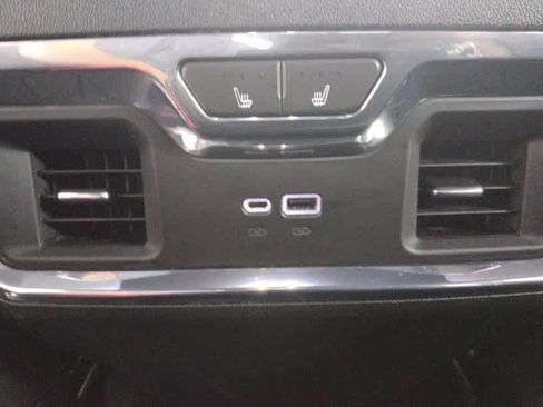Used 2024 Chevrolet Silverado 1500 High Country w/ High Country Premium Package AWD/4WD image 54