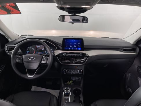 Used 2022 Ford Escape SEL image 14