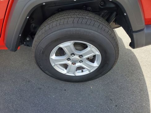 Used 2021 Jeep Wrangler Unlimited Sport S image 7