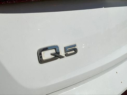 Used 2018 Audi Q5 2.0T Premium image 29