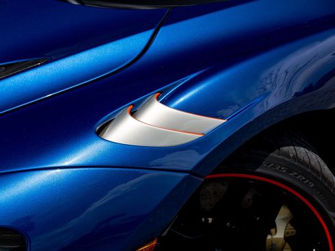 New 2024 McLaren 750S Spider image 22