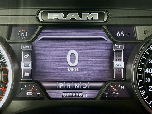 Used 2022 RAM 2500 Big Horn w/ Level C Equiment Group image 15