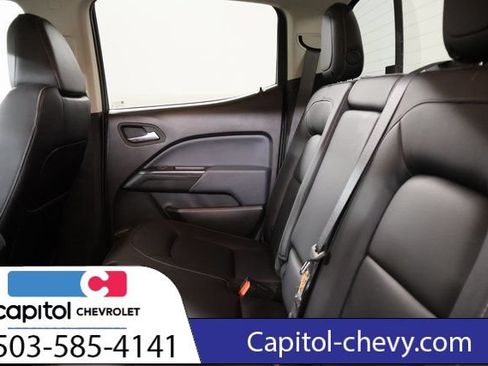 Used 2022 Chevrolet Colorado Z71 w/ Z71 Midnight Edition AWD/4WD image 32