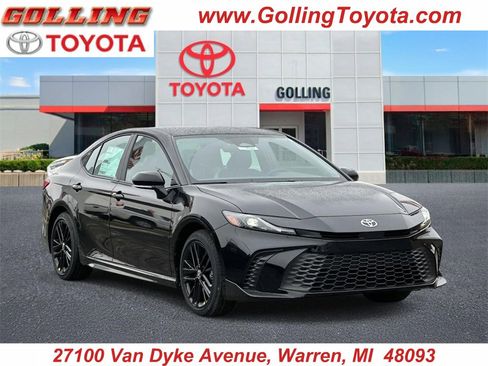 New 2026 Toyota Camry SE image 1