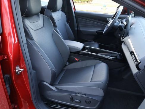 Certified 2024 Volkswagen ID.4 Pro S image 19
