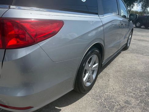 Used 2018 Honda Odyssey EX-L image 7