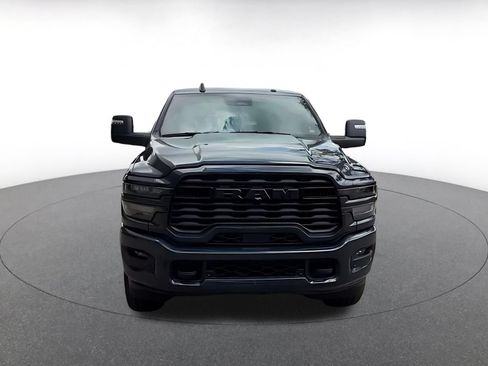 Used 2025 RAM 2500 Big Horn AWD/4WD image 4