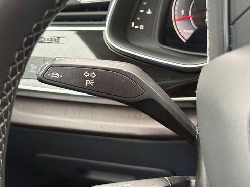 Certified 2023 Audi Q8 Premium Plus w/ Premium Plus Package AWD/4WD image 25