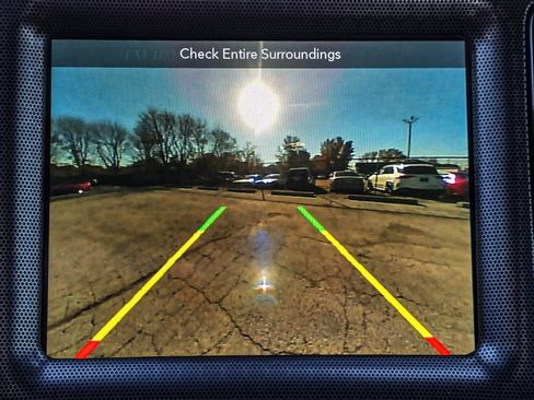 Used 2018 Dodge Challenger R/T Scat Pack w/ Dynamics Package image 19