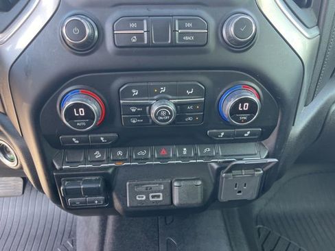 Used 2021 Chevrolet Silverado 1500 LT w/ Texas Edition Plus image 27