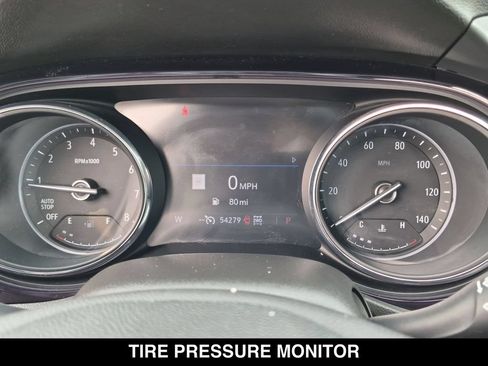 Used 2020 Buick Encore GX Essence w/ Experience Buick Package AWD/4WD image 20