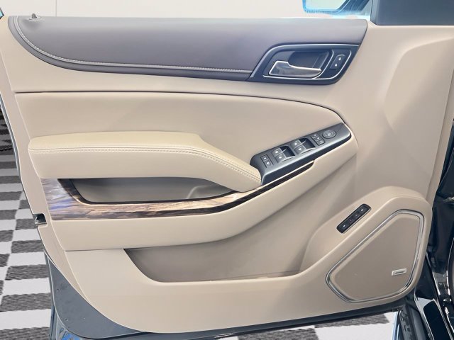 Used 2019 GMC Yukon XL SLT w/ Open Road Package AWD/4WD image 18