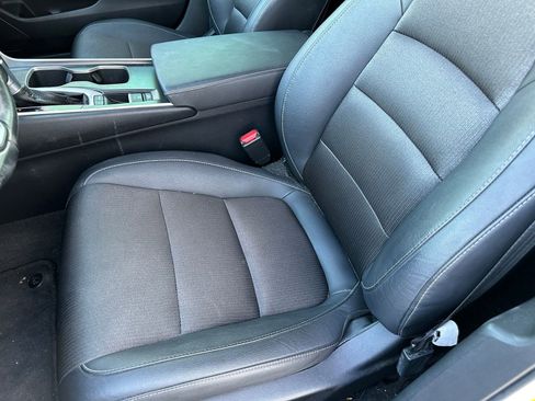 Used 2020 Honda Accord Sport image 11