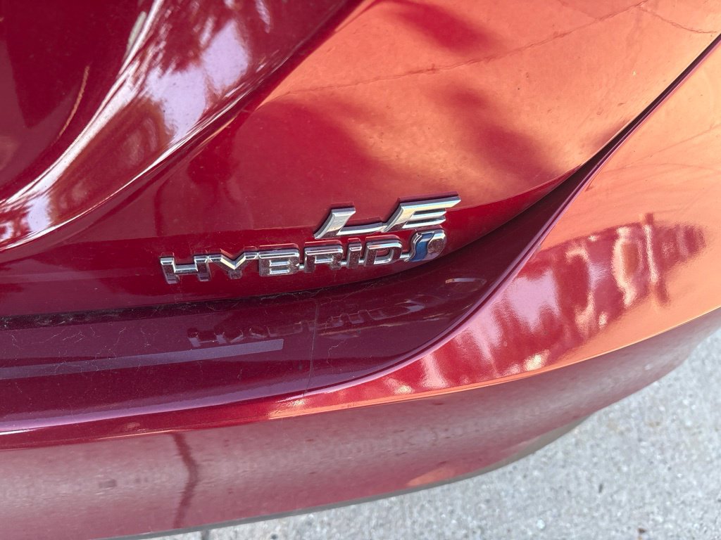 Used 2019 Toyota Camry LE FWD image 22