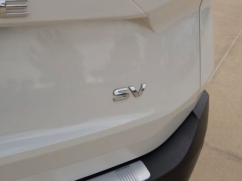 Certified 2023 Nissan Rogue SV FWD image 7