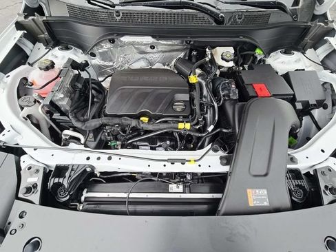New 2026 Chevrolet Trax RS w/ Sunroof Package FWD image 12