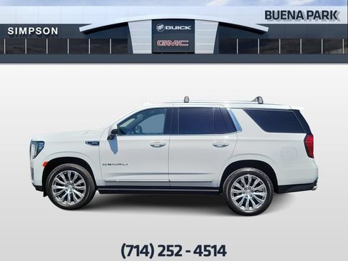 Used 2022 GMC Yukon Denali AWD/4WD image 5