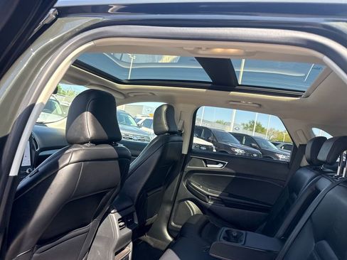 Used 2023 Ford Edge SEL w/ Convenience Package AWD/4WD image 16