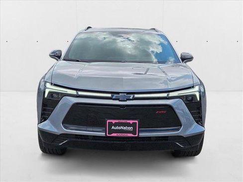 New 2025 Chevrolet Blazer EV RS image 2