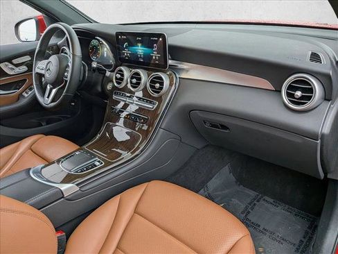 Certified 2022 Mercedes-Benz GLC 300 4MATIC image 23