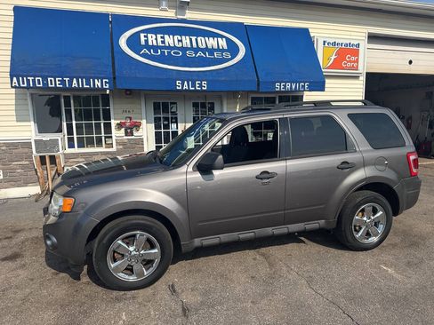 Used 2012 Ford Escape XLT AWD/4WD image 6