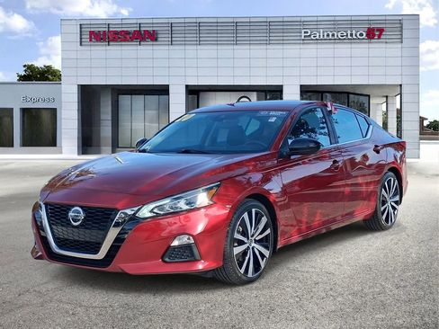 Certified 2020 Nissan Altima 2.5 SR FWD image 3