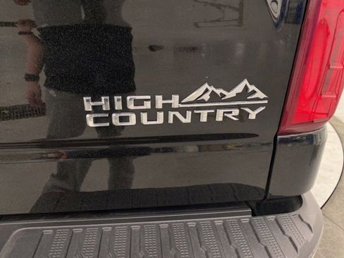 Used 2022 Chevrolet Silverado 1500 High Country w/ High Country Premium Package image 31
