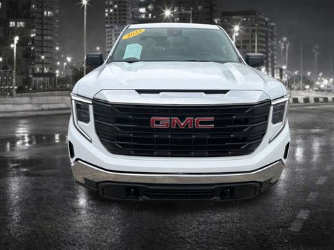 Used 2023 GMC Sierra 1500 Pro w/ Pro Value Package AWD/4WD image 9