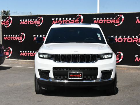 Used 2024 Jeep Grand Cherokee L Limited w/ Luxury Tech Group II AWD/4WD image 2
