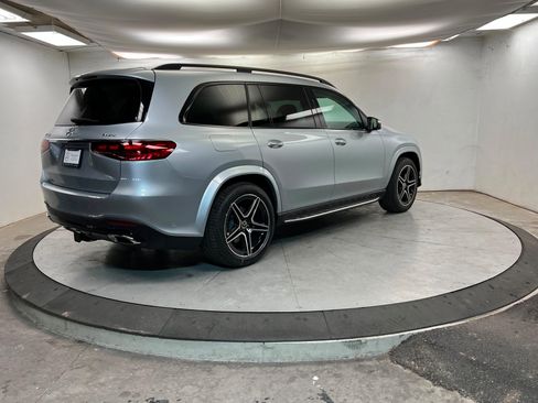 New 2026 Mercedes-Benz GLS 450 4MATIC image 5
