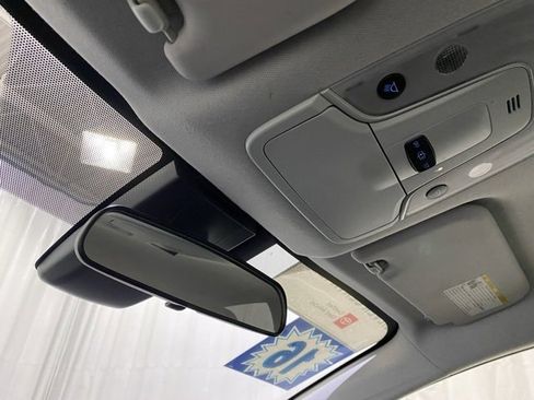 Certified 2016 Toyota Prius Three Touring image 21