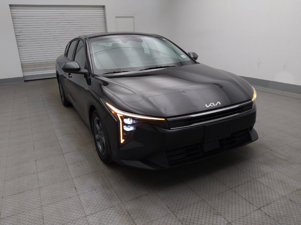Used 2025 Kia K4 FWD image 14
